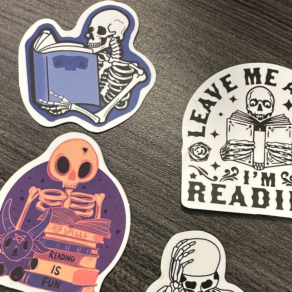 🌿10/$10🌿Skeleton Reading Sticker Set - Picture 6 of 6